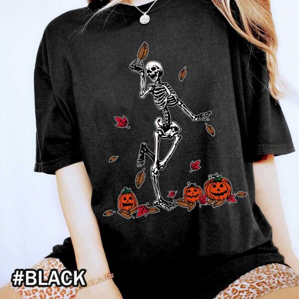 Vintage Happy Skeleton Dancing with Jack-o-Lanterns Halloween T-Shirt