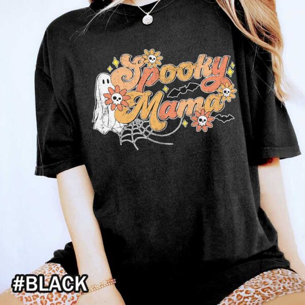 Comfort Colors Spooky Mama Shirt Vintage Halloween Spooky For Mom Retro Spooky Mom Black Shirt Halloween Spooky Mama Comfort Colors T-Shirt