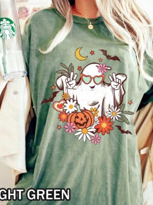 Halloween Vintage Floral Ghost Shirt Halloween Vintage Floral Ghost Shirt - Comfort Colors T-Shirt
