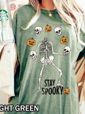 Stay Spooky Retro Vintage Headless Skeleton T-Shirt Retro Vintage Headless Skeleton Jiggling with Skulls and Jack-O-Lanterns T-Shirt