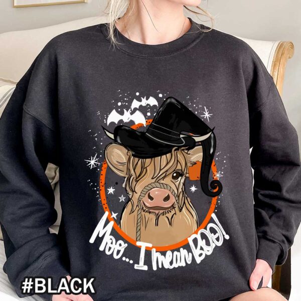 Moo I Mean Boo Shirt Halloween Cow Witch hat Boo Funny Witch Cow Fall Tee Sweatshirts Halloween Moo I Mean Boo T-Shirt - Cute Cow Witch Hat Design