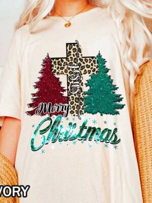 Merry Christmas Comfort Colors T-Shirt with Festive Cross and Trees Merry Christmas Comfort Colors T-Shirt with Festive Cross and Trees