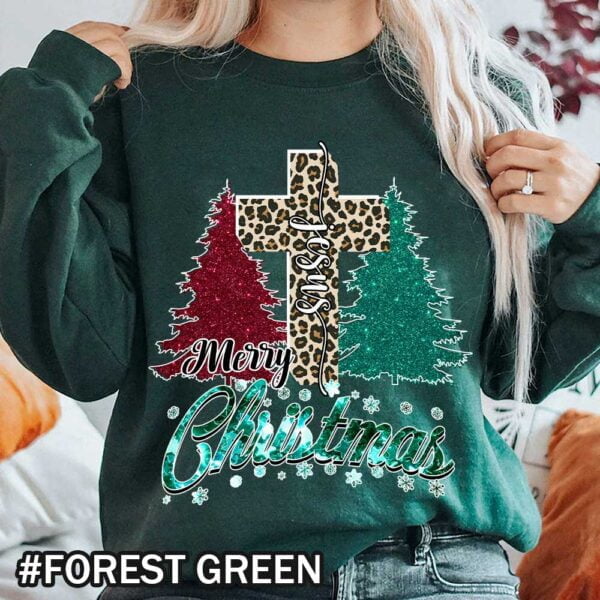 Leopard Christmas Cross with Jesus Shirt Buffalo Plaid Trees Merry Christmas Cheetah Christmas Glitter Effect forest green Sweatshirt
